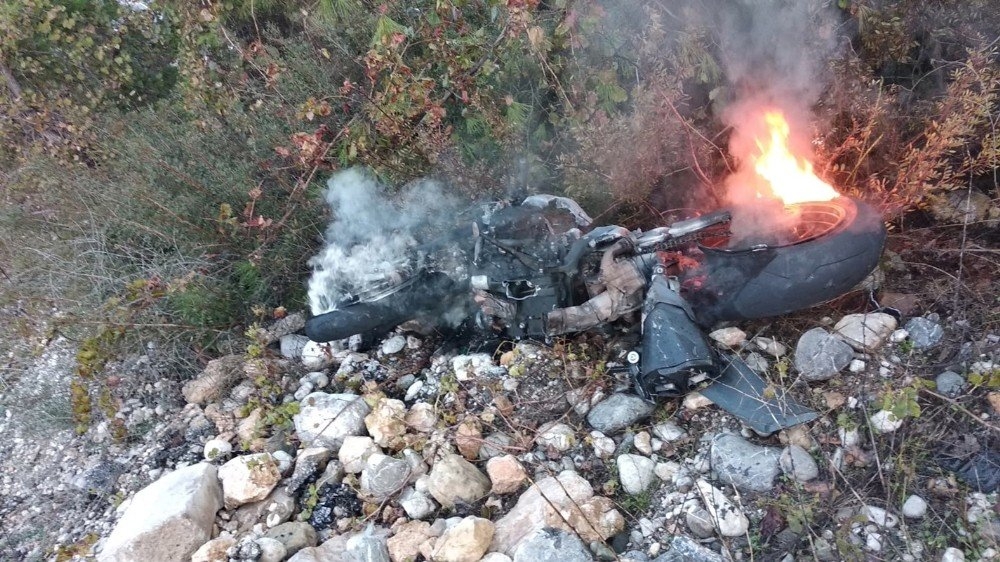 Antalya’da Motosikletli Gencin Feci Ölümü 6