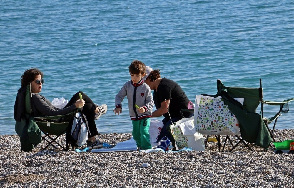 Antalya Yaza Kaldığı Yerden Devam Ediyor 7