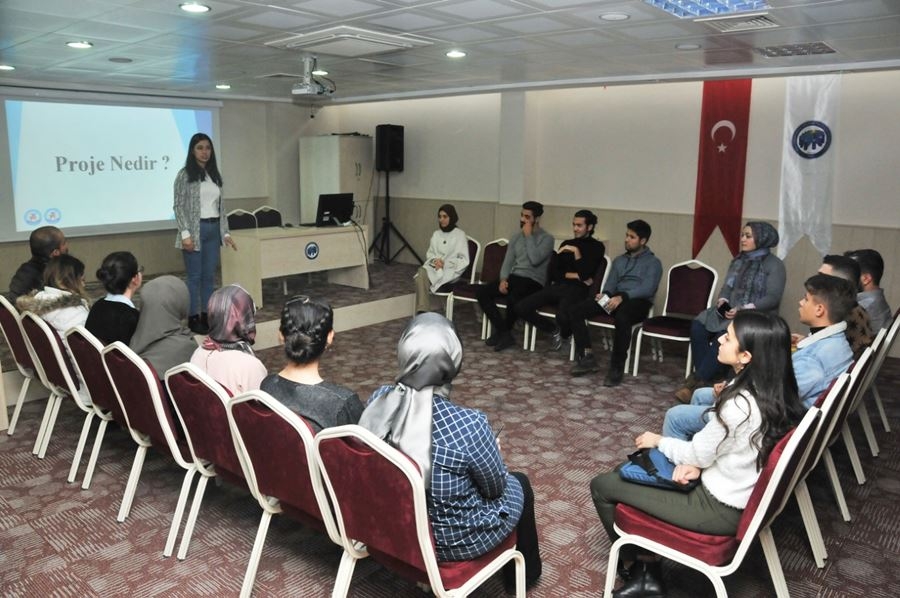 KMÜ'de Proje Yazma Eğitimi Verildi 2
