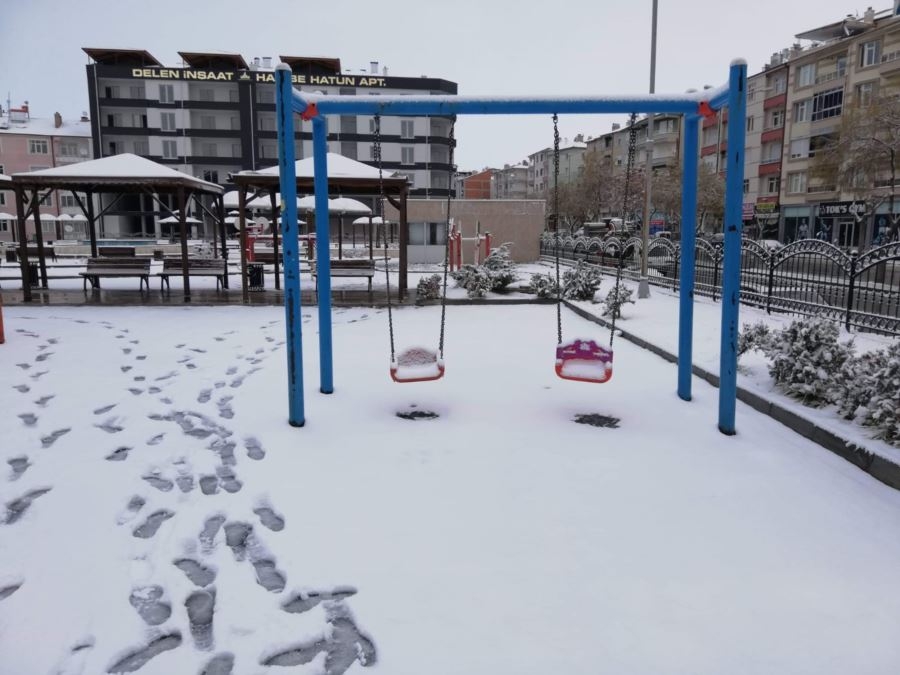 Karaman'a Kar Tatil İle Geldi 5