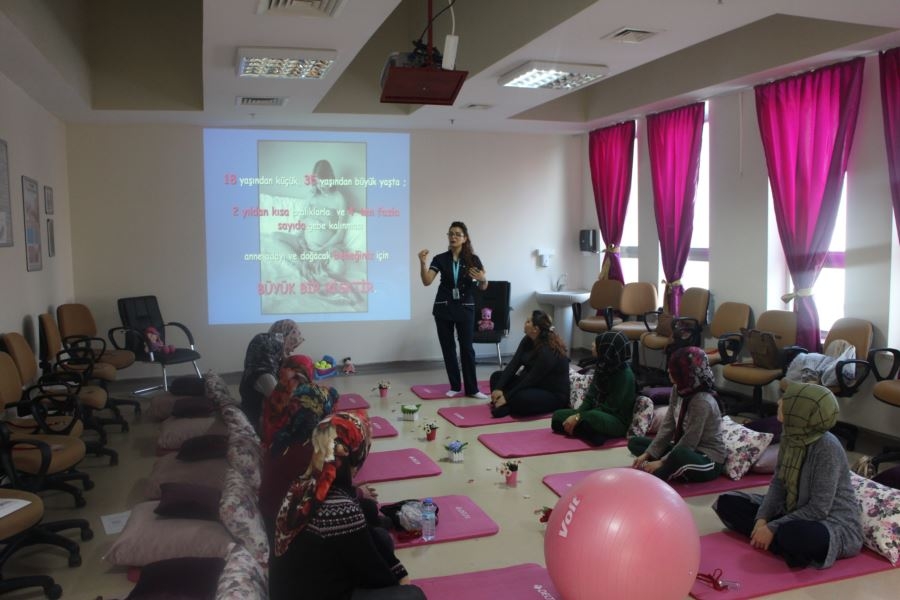 Karaman Devlet Hastanesi 'Gebe Okulu' Daha Konforlu ve Sağlıklı Doğum Ya 10