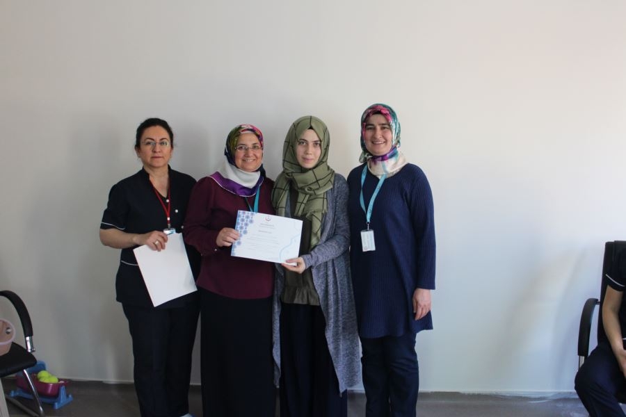 Karaman Devlet Hastanesi 'Gebe Okulu' Daha Konforlu ve Sağlıklı Doğum Ya 7