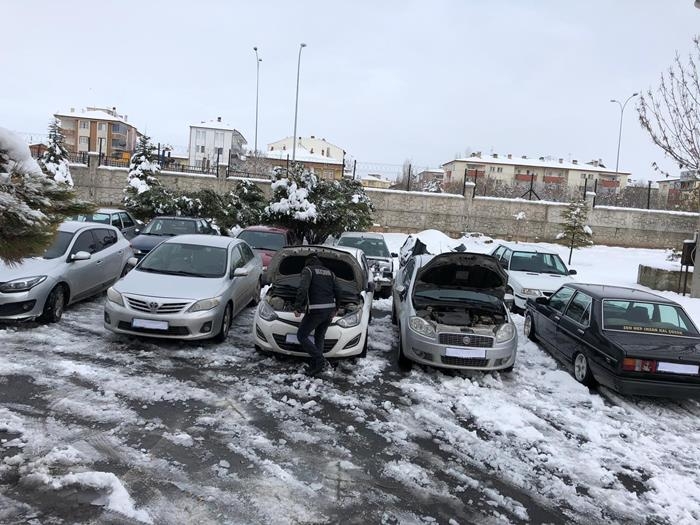 İç Anadolu Bölgesinde İl İl Gezen Suç Çetesi Operasyonla Çökertildi 1