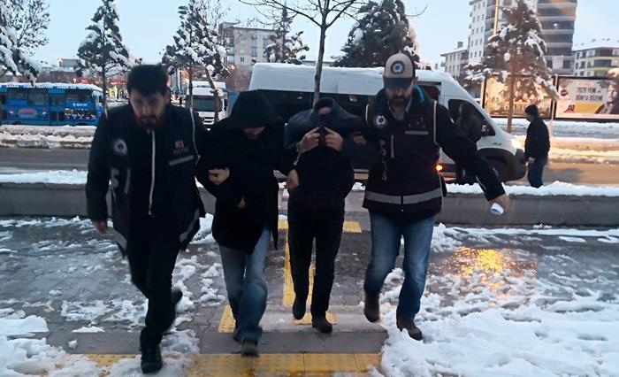 İç Anadolu Bölgesinde İl İl Gezen Suç Çetesi Operasyonla Çökertildi 5