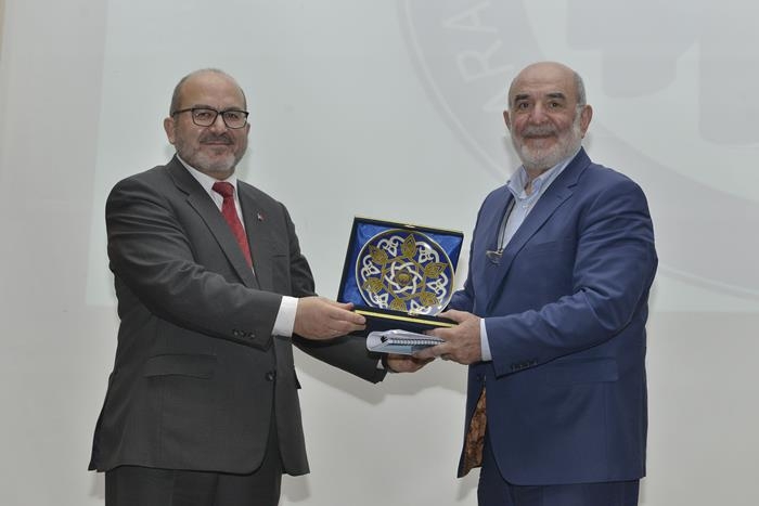 KMÜ'de 'Sağlık Ve Ahlak' Konferansı 5