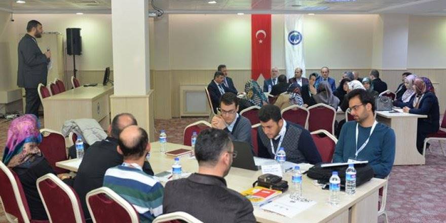 KMÜ'de Yaz Kur'an Kurslarındaki Eğitim Niteliği Tartışıldı