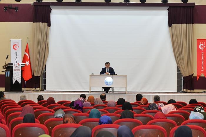 KMÜ'de Hayata Dair Gençlik Söyleşileri 5