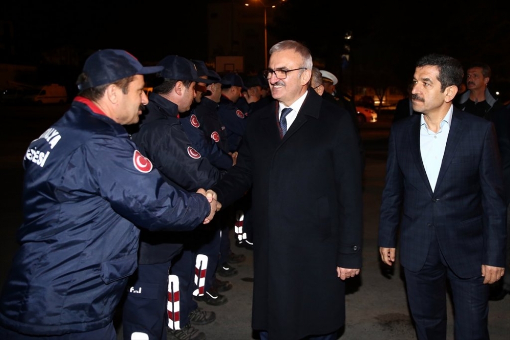 Antalya'da Şehit Oğlunun Adını Taşıyan Polis Merkezinden Emekli Oldu 6