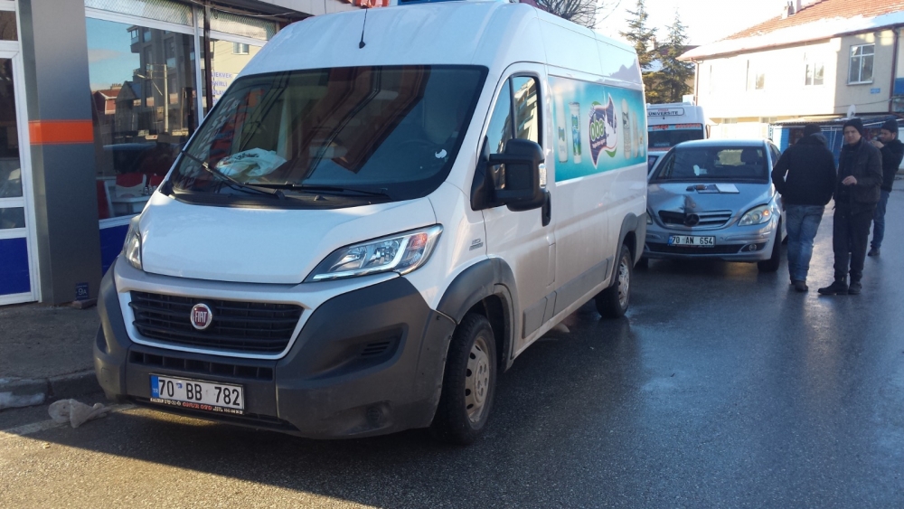 Karaman'da Yollar Buz Pistine Döndü 4