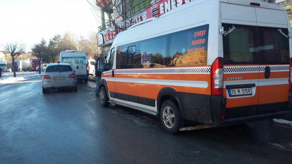 Karaman'da Yollar Buz Pistine Döndü 5