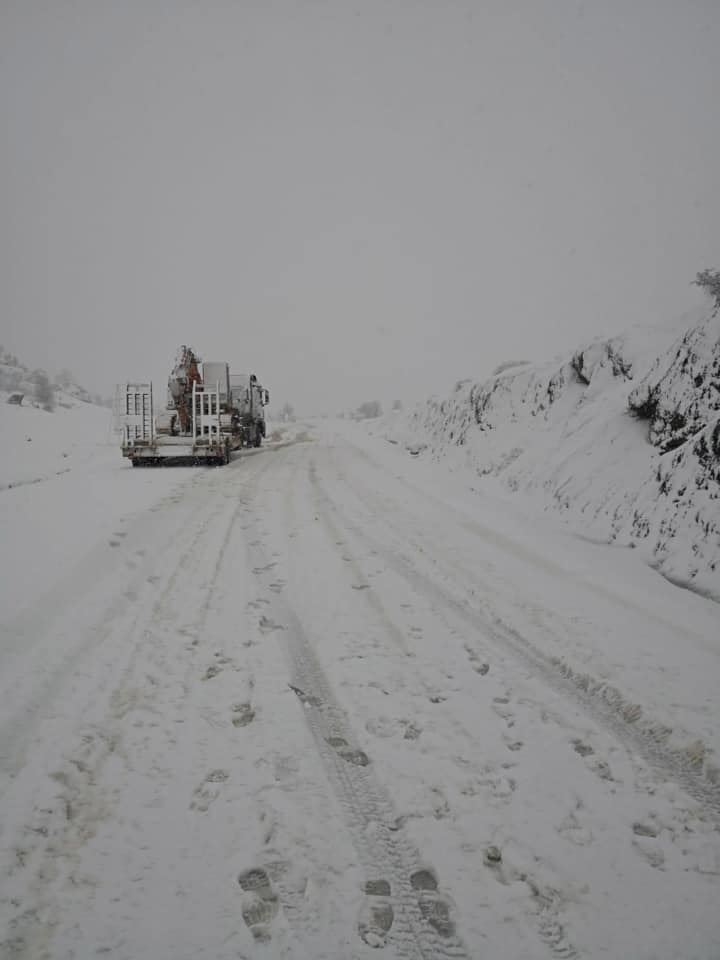 Karaman'da Kapanan Köy Yolları İçin Çalışmalar Sürüyor 2