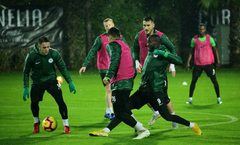 Konyaspor, Antalya'daki İlk Çalışmasını Yaptı 3