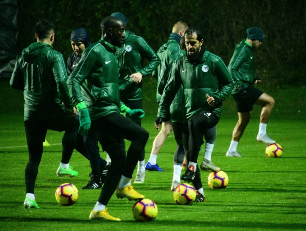 Konyaspor, Antalya'daki İlk Çalışmasını Yaptı 4