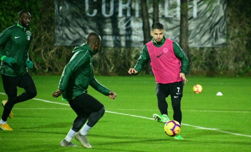 Konyaspor, Antalya'daki İlk Çalışmasını Yaptı 5