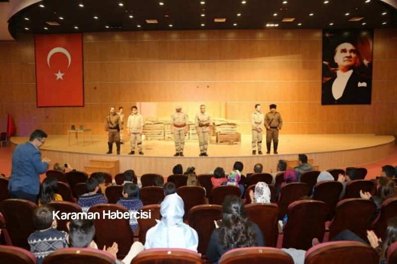 “Seddülbahir Yahya Çavuş” Tiyatro Oyunu Sahnelendi 9