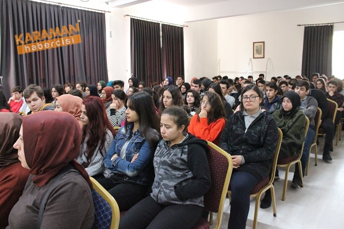 Karaman Lisesin'de Akif ve Safahat Söyleşisi 3