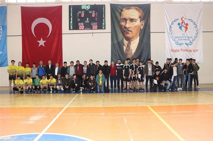 Gençlerde Hentbolun Şampiyonları Belli Oldu 17