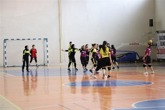 Gençlerde Hentbolun Şampiyonları Belli Oldu 21