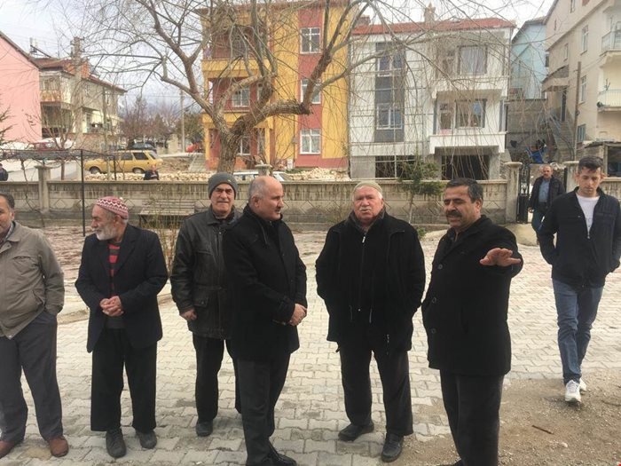 Vali Meral Hürriyet Mahallesinde Vatandaşlarla Bir Araya Geldi 3