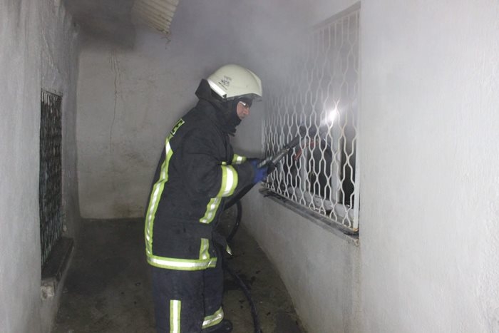 Karaman'da Elektrik Kablosu Mutfağı Kül Etti 10