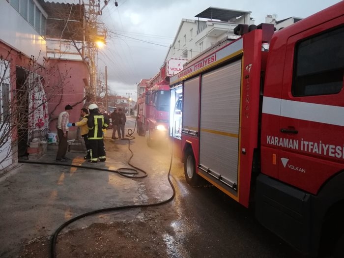 Karaman'da Elektrik Kablosu Mutfağı Kül Etti 3