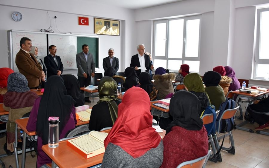 Karaman İl Milli Eğitim Müdürü Mevlüt Kuntoğlu Anadolu İmam Hatip Lisesi 5