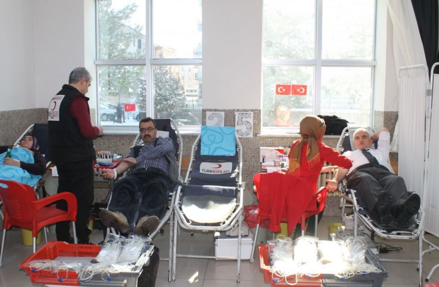Karaman Kale İlkokulu ve Türk Kızılayı Kan Bağışı Kampanyası Gerçekleşti 1