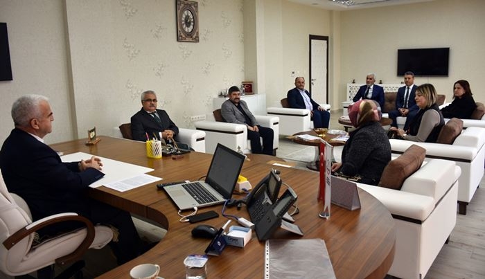 Beyaz Bayrak Almaya Hak Kazanan Okullara Sertifikaları Verildi 2