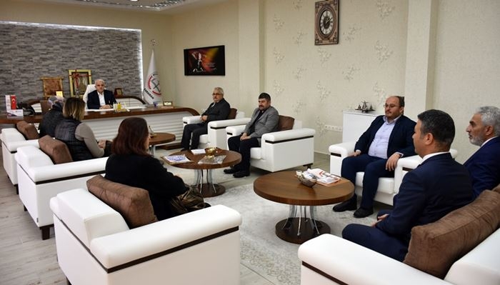 Beyaz Bayrak Almaya Hak Kazanan Okullara Sertifikaları Verildi 3