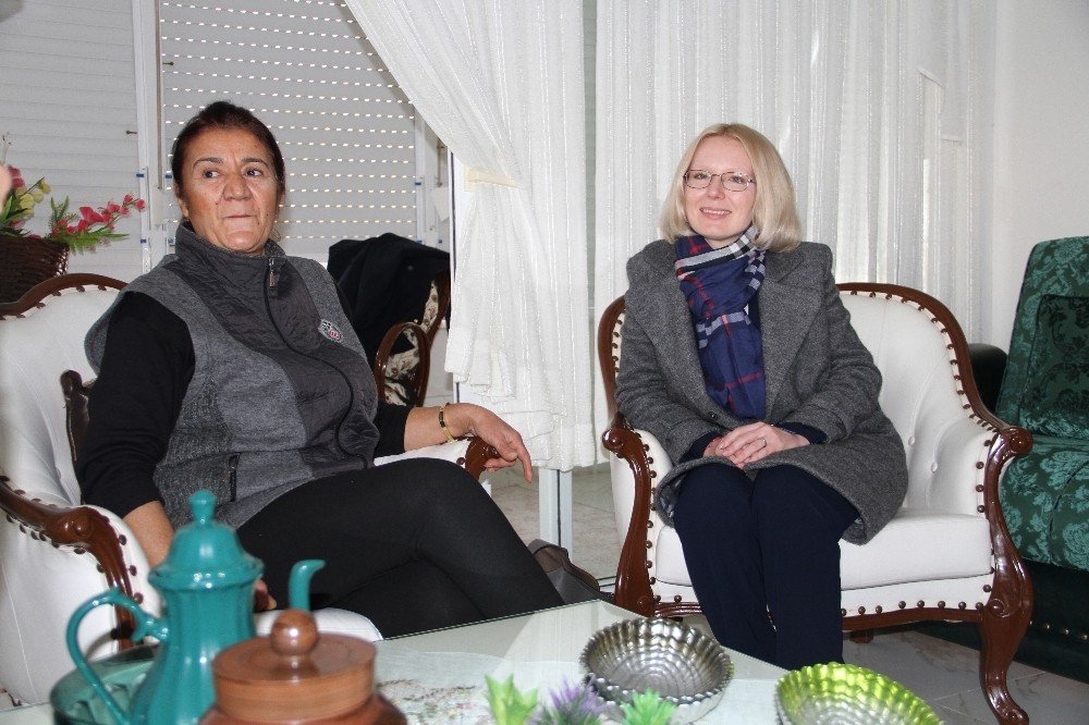 Antalya Belediye Başkan Adayı Rus Kadın Seçim Çalışmalarına Başladı 5