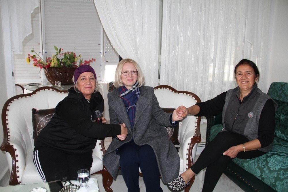 Antalya Belediye Başkan Adayı Rus Kadın Seçim Çalışmalarına Başladı 7