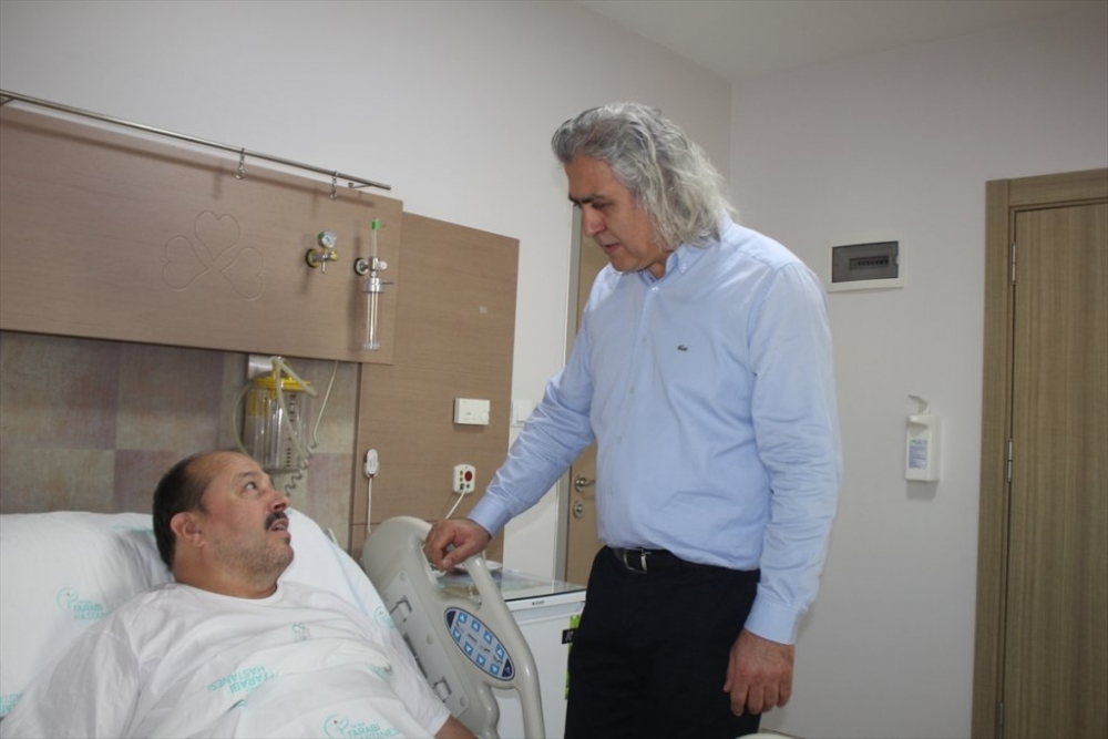 Mersin'in İnşaatından Düşerek Kemikleri Kırılan Hasta Konya'da Yapılan A 1