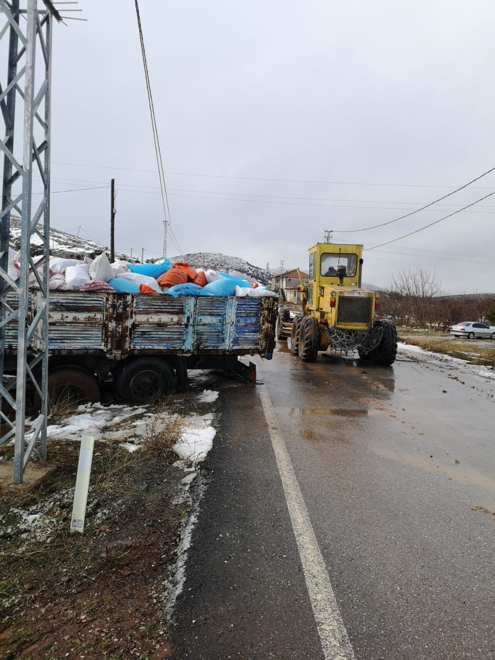 İl Özel İdaresi'nin 7/24 Kar Mesaisi 12