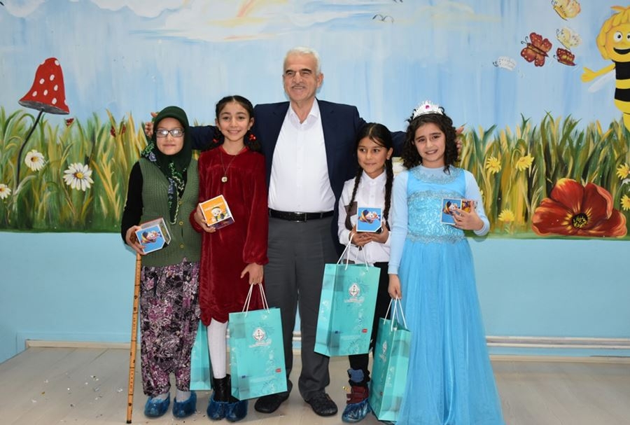 Küçük Öğrencilerden Karaman'da Keyifli Masallar 12