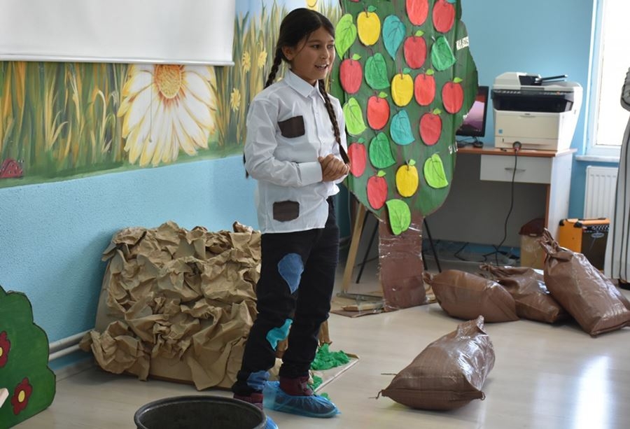 Küçük Öğrencilerden Karaman'da Keyifli Masallar 5