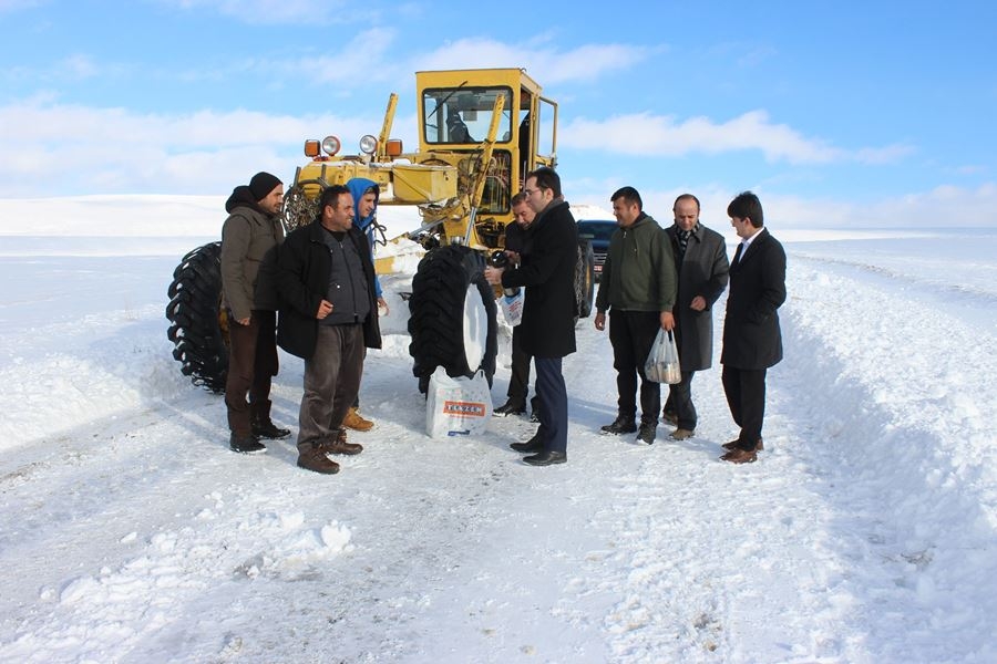 Ayrancı Kaymakamı Mehmet Göze'den Kar Çalışması 13