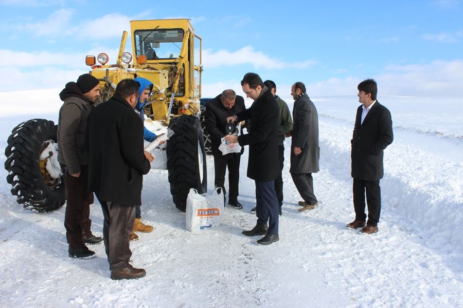 Ayrancı Kaymakamı Mehmet Göze'den Kar Çalışması 4