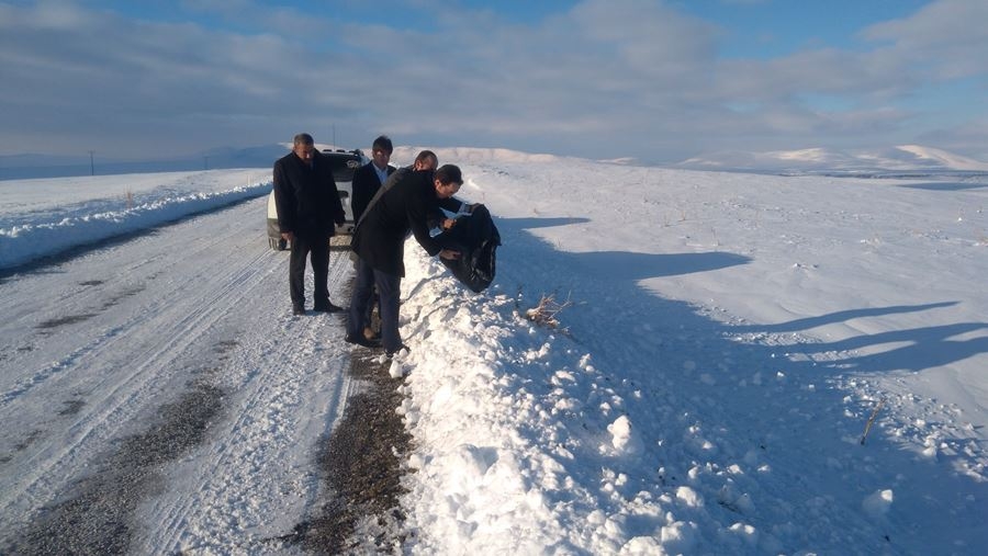 Ayrancı Kaymakamı Mehmet Göze'den Kar Çalışması 8