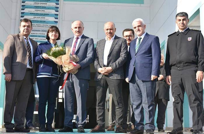 Karamanda 48 Bin Öğrenci Karne Aldı 1