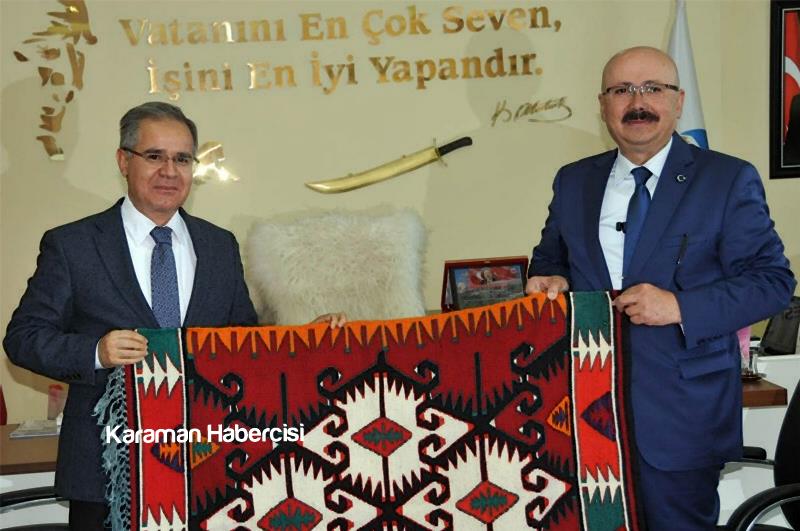 Vali Tapsız, Sarıveliler'de Büyük Bir Sevgi İle Karşılandı 13