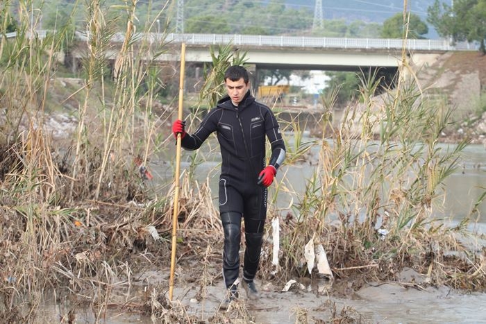 Hortumda Kaybolan Buse’yi Arama Çalışmaları Havadan Görüntülendi 4