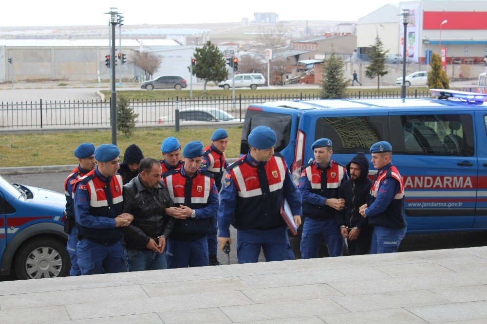 Mersin'de Çaldılar Karaman’da Yakalandılar 3