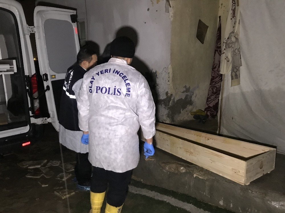 Konya’da Anne ve İki Çocuğu Öldürülmüş Halde Bulundu 9