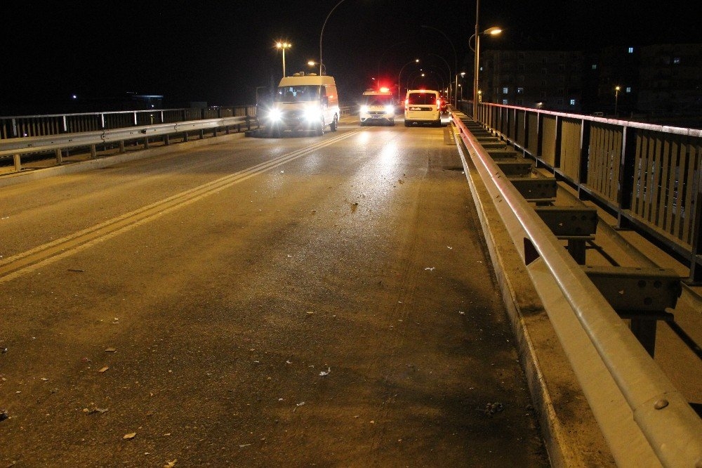 Karaman'da Köprü Üzerinde Şüpheli Valiz Alarmı 5