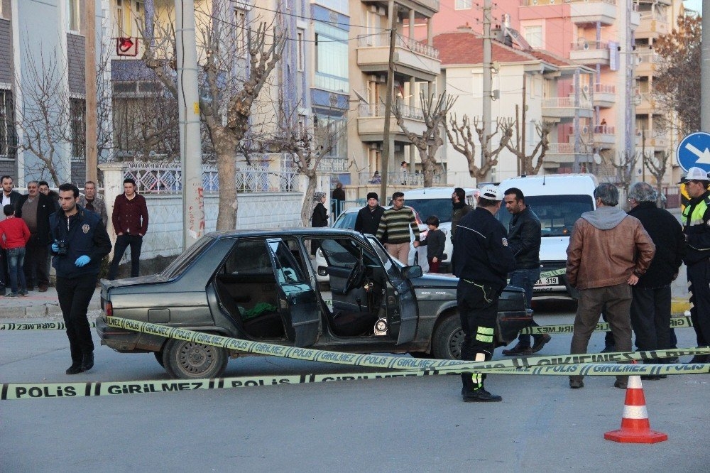 Karaman’da Otomobil İle Motosiklet Çarpıştı 6