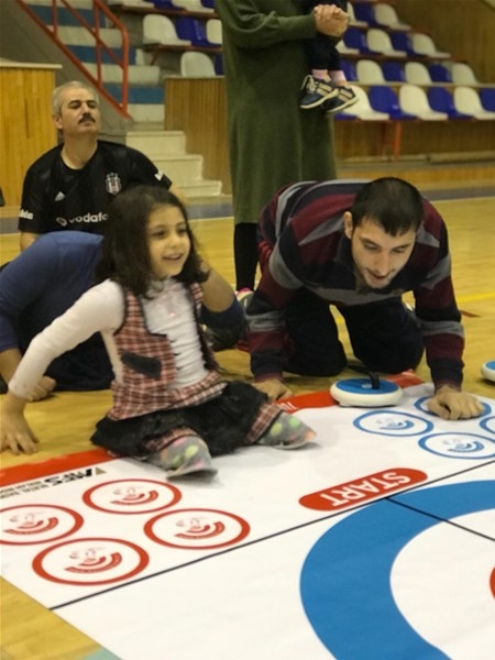 “Soğuk Zamanlarda Sıcak Salonlarımızda Spora" Projesi Karaman'da Yoğun İ 18