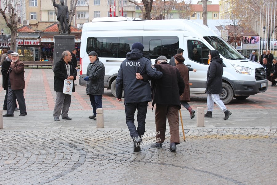 Karaman Emniyeti Onlar İçin Yollara Çıktı 12