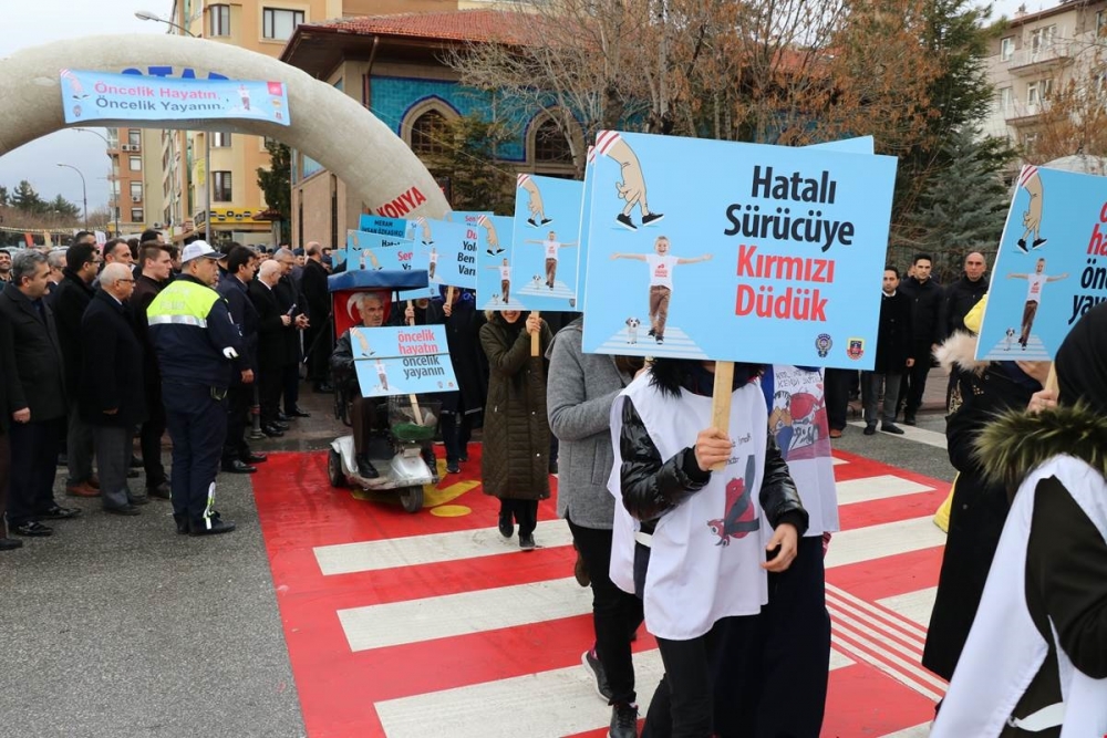 “Öncelik Hayatın, Öncelik Yayanın” Uygulaması Konya’da da Başladı 10