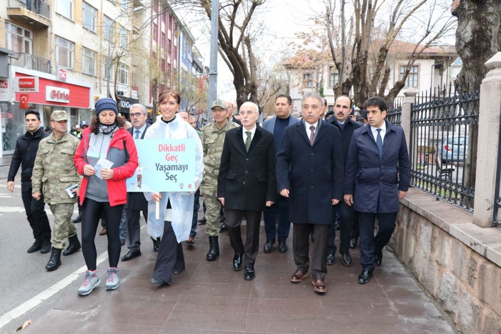 “Öncelik Hayatın, Öncelik Yayanın” Uygulaması Konya’da da Başladı 14