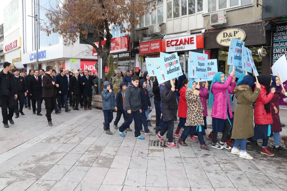 “Öncelik Hayatın, Öncelik Yayanın” Uygulaması Konya’da da Başladı 15